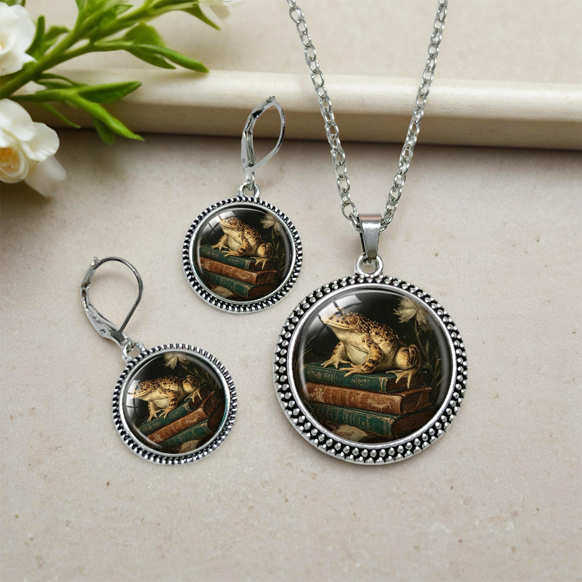 3pcs Old Book Toad Frog Necklace Earrings Set